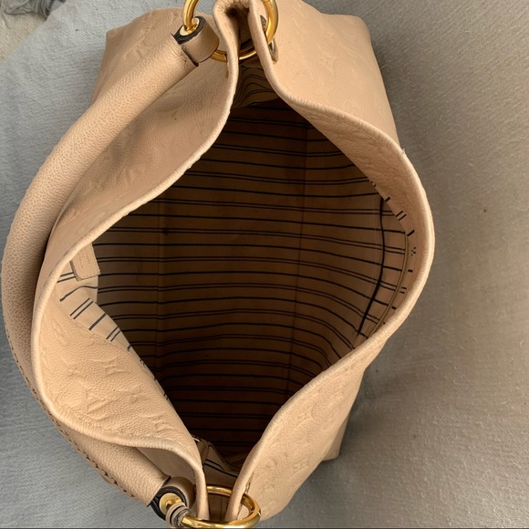 Louis Vuitton Empreinte Artsy MM - Picture 6 of 8